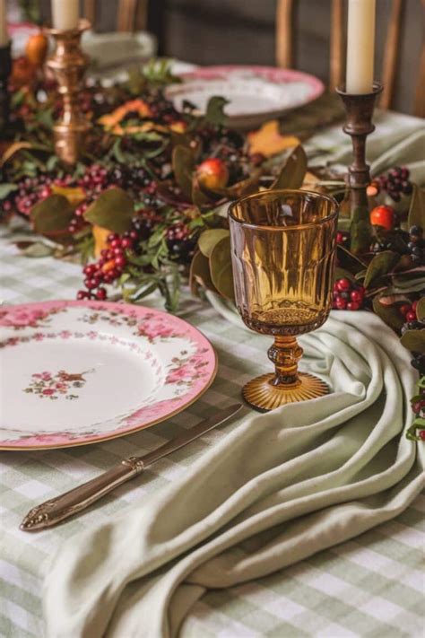 Create A Stunning French Country Fall Tablescape In 5 Easy Steps