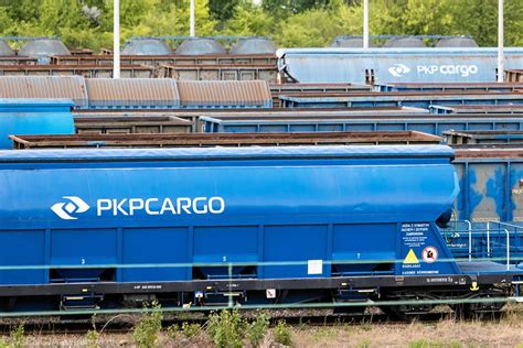 Zwolnienia grupowe w PKP Cargo Nastroje wśród załogi są tragiczne