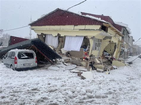 Deprem B Lgesinde Ve B Y K Ilde Hava Nas L Olacak B Nyamin S Rmeli