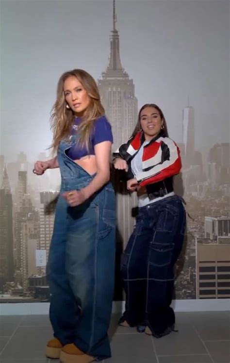 À Voir Jennifer Lopez Danse Avec La Québécoise Énola Bédard Dans Une