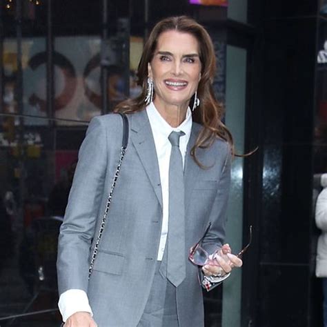 Brooke Shields Ihren 60 Geburtstag Feiert Sie Im Knappen Bikini GALA De