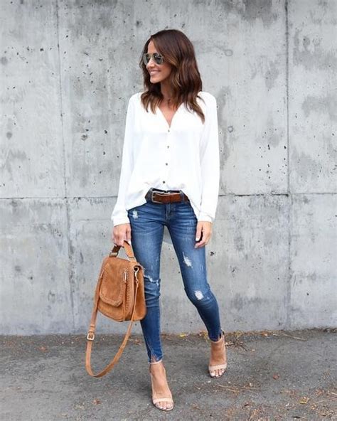 Blusa Blanca Blue Jeans El Outfit Atemporal Perfecto Effortless Chic