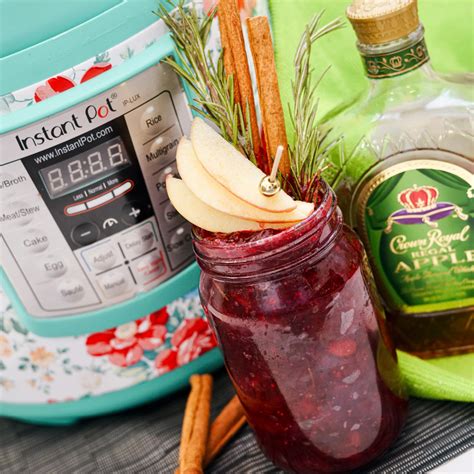 Instant Pot Spiked Cranberry Sauce