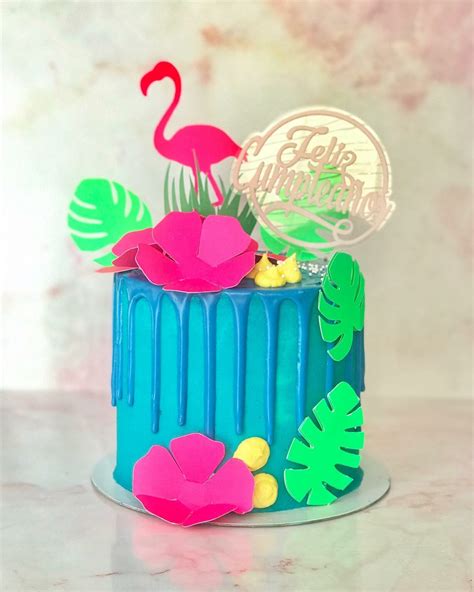 50 Spectacular Hawaiian Theme Cake Ideas