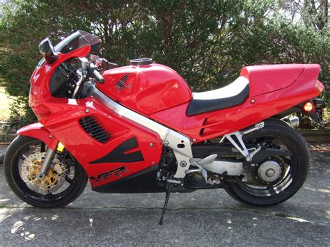 1997 Honda VF750F – Ryan Chapin's Website