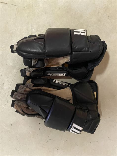 Box Lacrosse Goalie Gloves | SidelineSwap