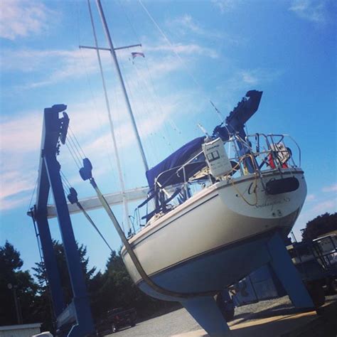 Welcome To Shelter Island Island Boatyard