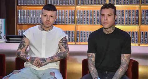 Lazza E Greta Orsingher Il Rapper E Lex Di Fedez Insieme A St Moritz