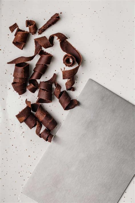 how to create chocolate curls