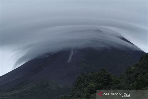 Kubah Lava Baru Gunung Merapi Antara News