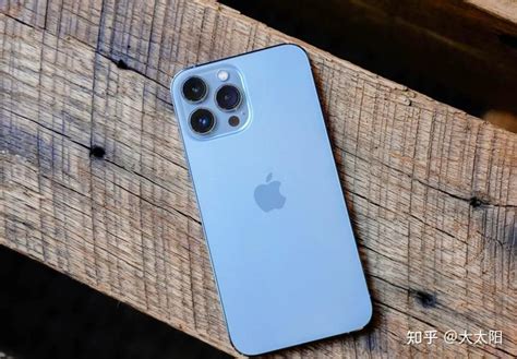 Iphone13 会降价吗？iphone13 和 Iphone13 Pro 有什么区别？iphone13 Pro 哪个颜色好看？ 知乎