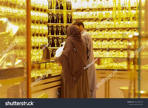 Dubai Gold Souk: Over 1,978 Royalty-Free Licensable Stock Photos ...