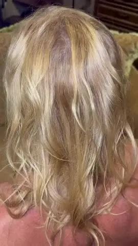 This Toy In My Ass Feels Amazing Scrolller