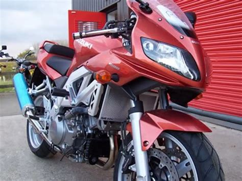 Suzuki SV1000 Unfaired Bikini Fairing Full Fairing Crash Protectors CP0123SIBL