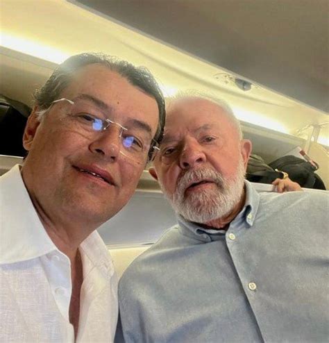 Lula Aparece Em Foto Com Relator Da Reforma Tributária Veja Metrópoles