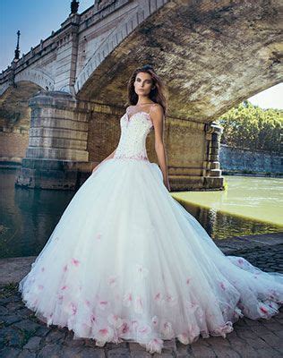 Свадебные платья Alessandro Angelozzi 2015 Rose wedding dress