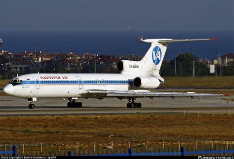 Ra Vladivostok Air Tupolev Tu M Photo By Bulent Kavakkoru