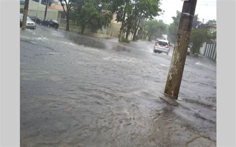 VC no G1 NOTÍCIAS Em dez minutos chuva alaga Zona Sul de São Paulo