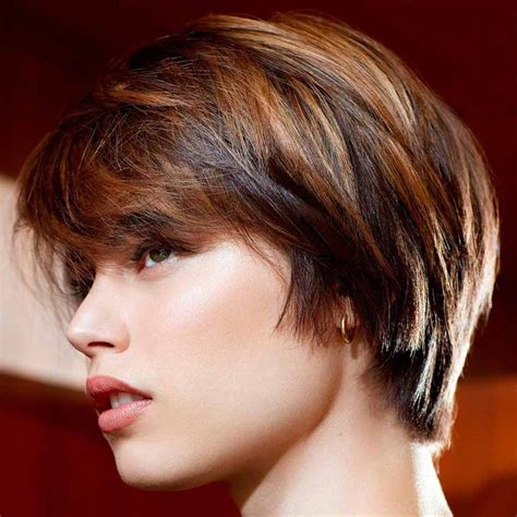 Tagli Capelli Corti Inverno 2020 Tendenze In 100 Foto Beautydea Capelli Tagli Di Capelli