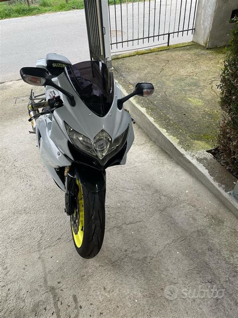 Suzuki Gsx R 600 Moto E Scooter In Vendita A Salerno