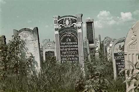 ghetto/lodz/cemetery/PIV