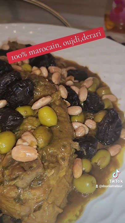 Préparation Tajine Dagneau Avec Amande Pruneaux Et Olive Délicieux