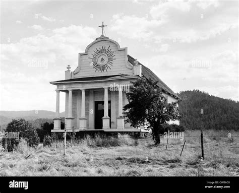 Sacred heart catholic mission church Black and White Stock Photos ...