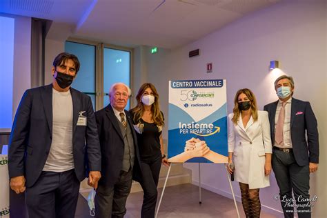 Covid Confesercenti Marche E Radiosalus Inaugurano Hub Vaccinale A San