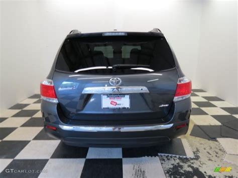 2013 Magnetic Gray Metallic Toyota Highlander Limited 4wd 81524819