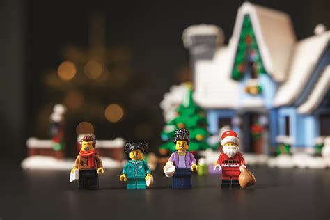 LEGO® SANTAS VISIT SET - About Us - LEGO.com