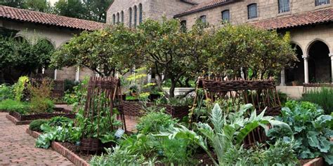 Cloister Garden A Set Up Both Useful And Beautiful