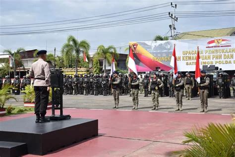 Upacara Pembukaan Latihan Peningkatan Kemampuan Phh Dan Anti Anarkis T