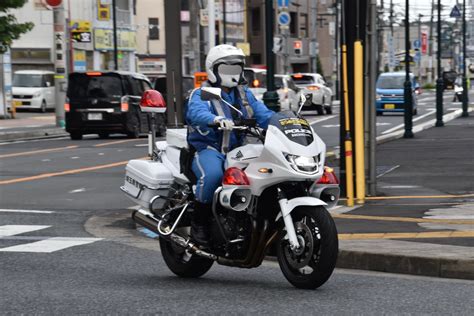 まつやま On Twitter 埼玉県警察 交通機動隊 西部方面隊 埼玉1 白バイ Cb1300p ようやく現行cbを撮れました👏