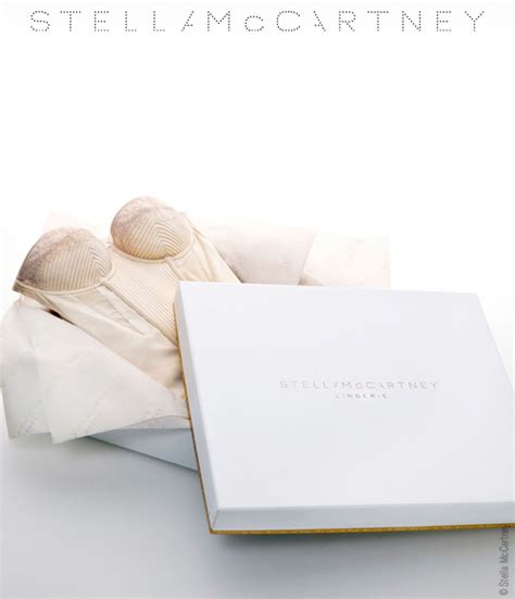 Lingerie Stella McCartney Collection Mariee Ete 2011 MaxiTendance
