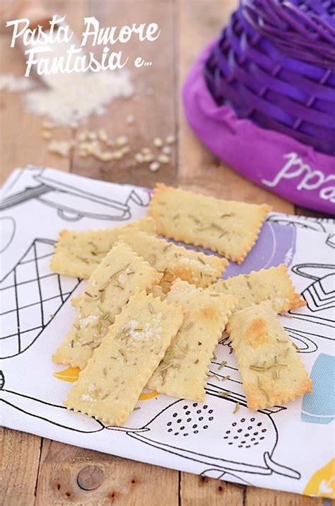 Crackers Con Esubero Di Pasta Madre Ricette Di Cucina Ricette Crackers