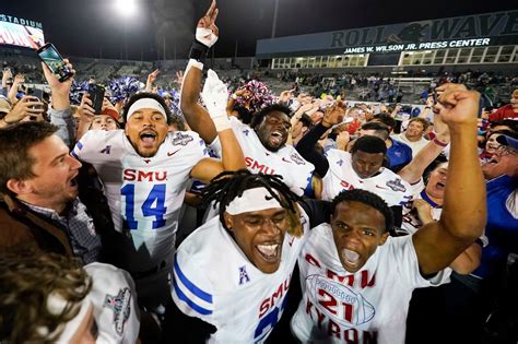 Smu Powers To A 26 14 Win Over Tulane In The Aac Championship