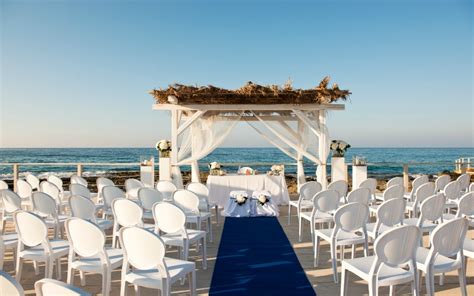 Wedding beach in Italy, the most beautiful in Apulia