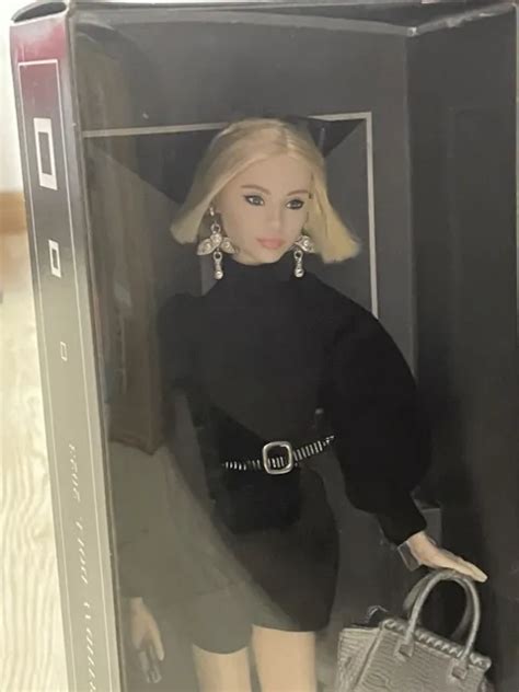 Barbie Ptmi Vogue Black Employee Appreciation Doll Rare Nrfb