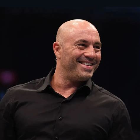 Joe Rogan - Age, Bio, Birthday, Family, Net Worth