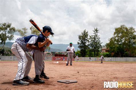 Salvajadas De Batazos Liga De B Isbol Menor Metropolitana Cuna De