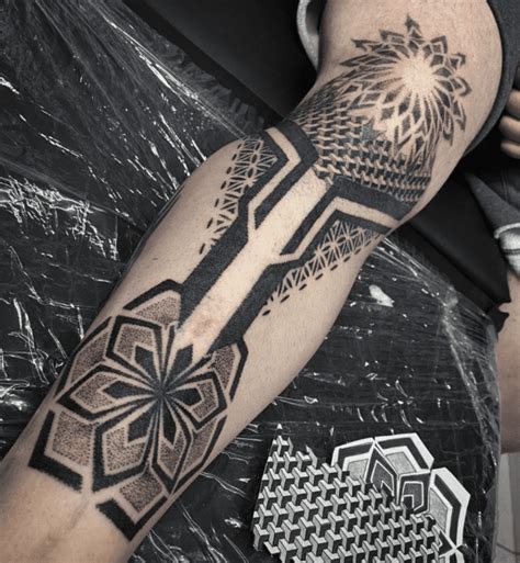 Tatuagem Geom Trica Saiba Tudo Sobre Este Estilo De Tatuagem