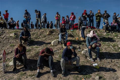 Miles De Venezolanos Varados En Un Limbo Burocrático En La Frontera Entre México Y Ee Uu The