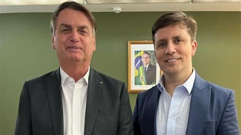 Bolsonaro Transferiu R Mil Para Conta Nos Eua Por Temer Governo