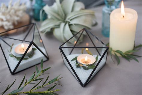 5 Insanely Beautiful Handmade Candle Holders