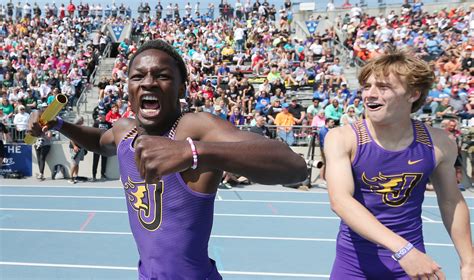 Iowa high school state wrestling: Southeast Polk cruising after Day 1