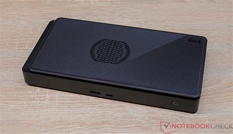 Gpd G1 Egpu Review External Amd Radeon Rx 7600m Xt With 8 Gb Of Vram