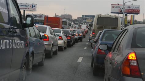 nfotrafic Coloane de mașini pe DN1 aglomerație pe Autostrada Soarelui