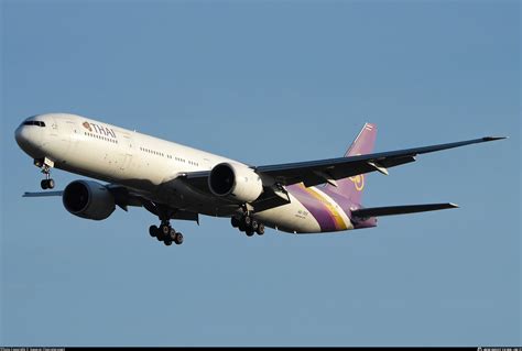 Hs Tkx Thai Airways Boeing D Er Photo By Suparat Chairatprasert