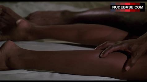 Pam Grier Shows Nude Tits Friday Foster Nudebase