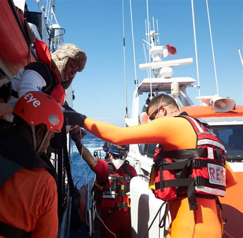 Sea Eye Rettungsschiff Vor Malta Wasserrationierung Auf Der Alan